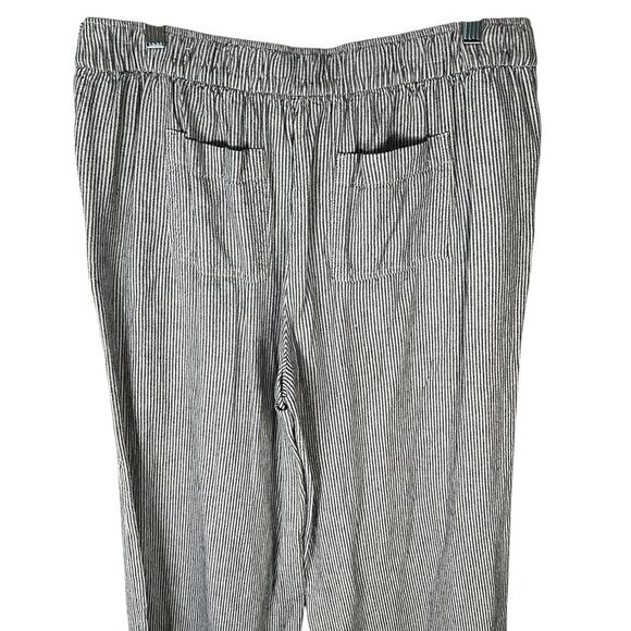LOFT Outlet Linen Blend Wide Leg Crop Pants Large Blue White Stripe Tie Waist - Picture 3 of 10